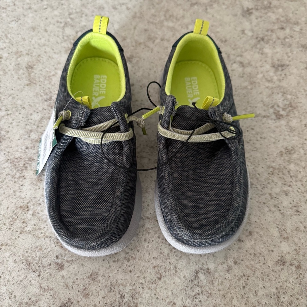 *NWT* Eddie Bauer Boys Slip On Shoes Loafers
